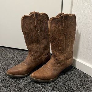 Justin Cowgirl Boots 6.5